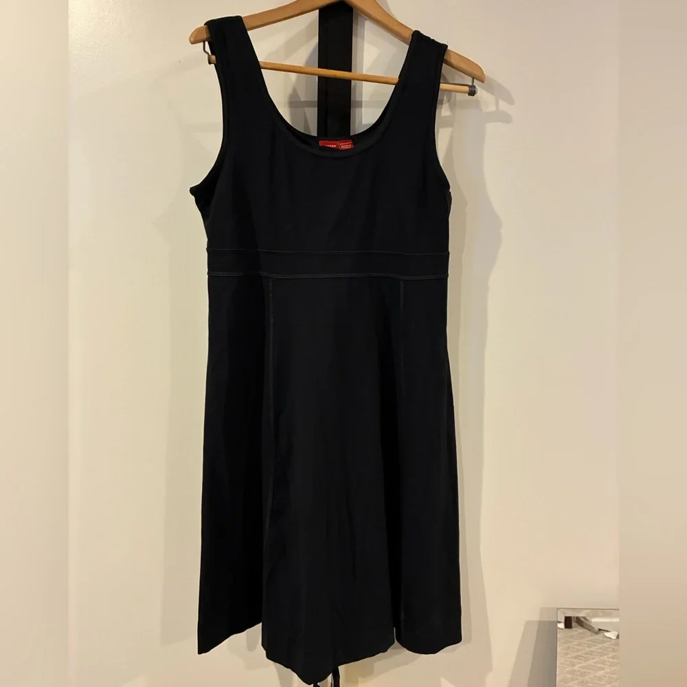 Eastern Mountain Sports Black Mini Dress sz L - Picture 1 of 3